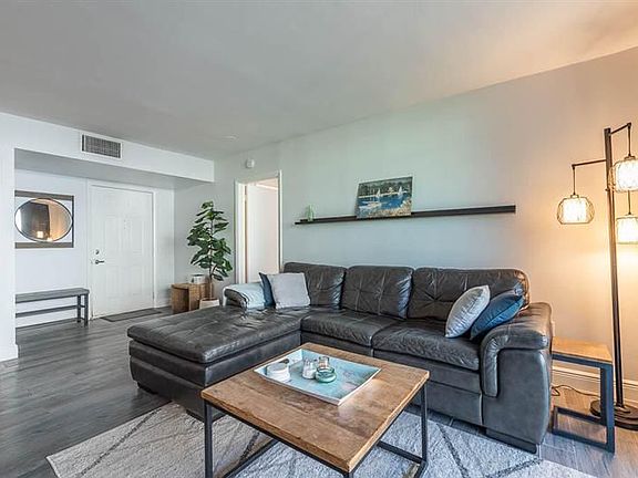 4th image of 5936 Morningstar Cir APT 302