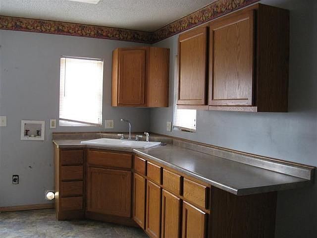 2nd image of 2811 North St