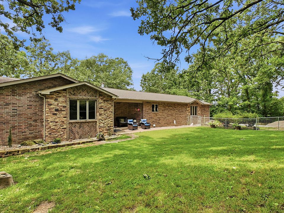 1st image of 4327 S 165th Road