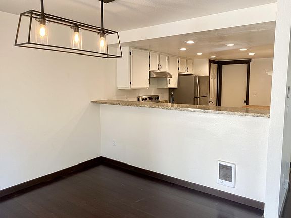 4th image of 19017 SE 251st Pl
