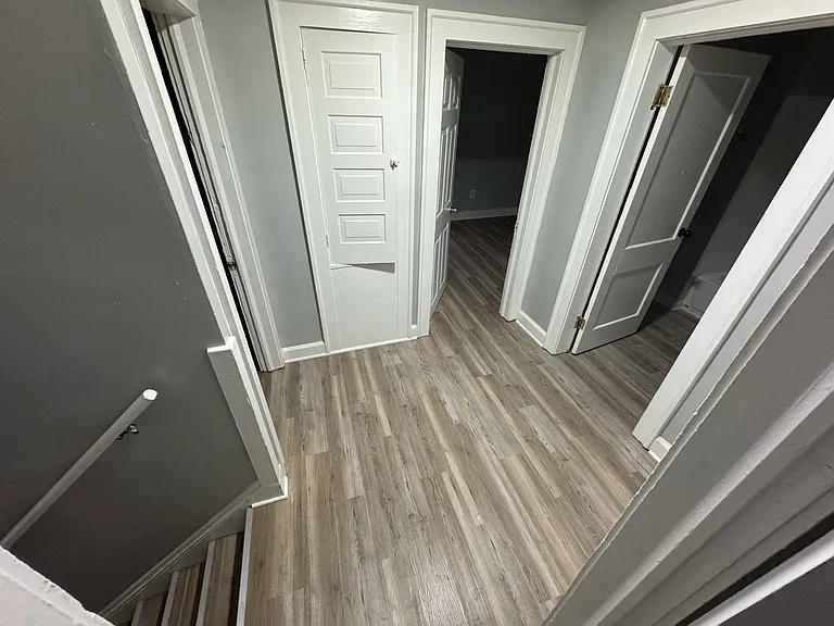 12701 Rexford Ave — Photo 20