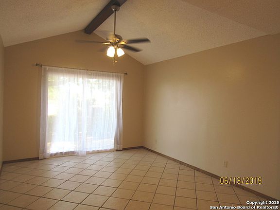 5th image of 10586 Kinderhook