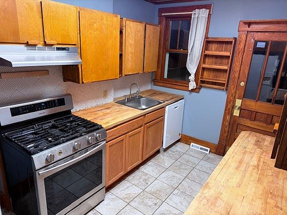 4th image of 3817 Draper Pl