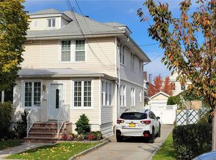119-13 9th Ave, College Point, NY