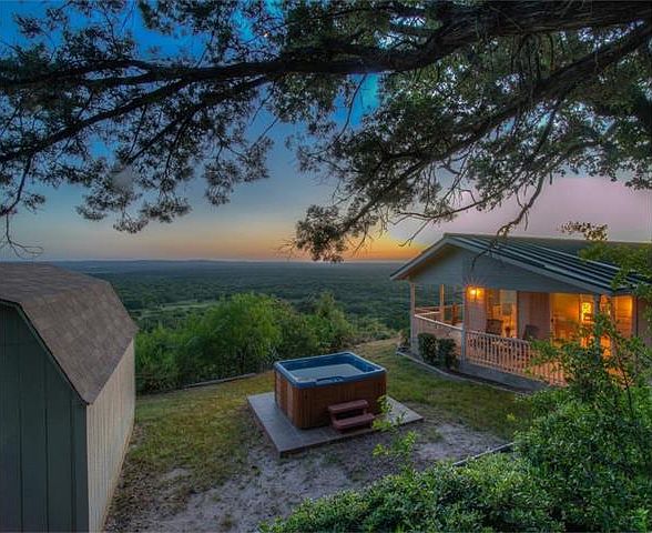 1st image of 28718 Paradise Manor Dr