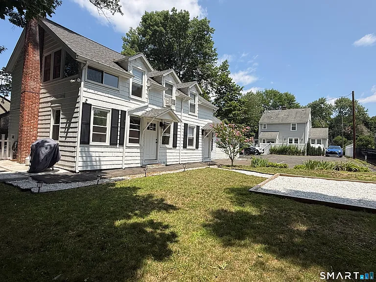 100 Holmes Ave #1 — Photo 21