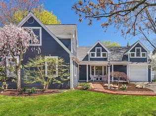 23 Douglas Rd, Needham, MA 02492