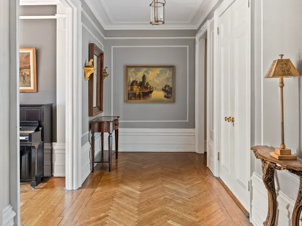 255 West 84th Street image 5 of 22