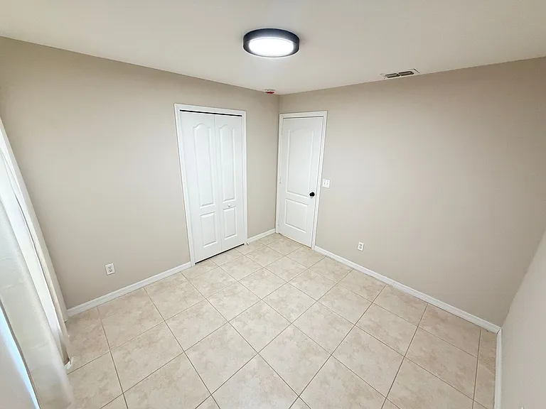 38 Vanna Ct — Photo 26