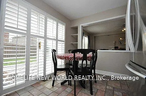 1209 Andover Ct — Photo 3