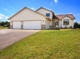 20864 Tippecanoe St NE, East Bethel, MN 55011