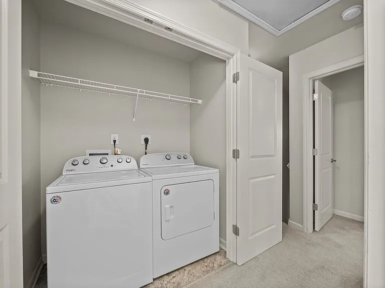 401 Sullivan Loop Rd — Photo 9