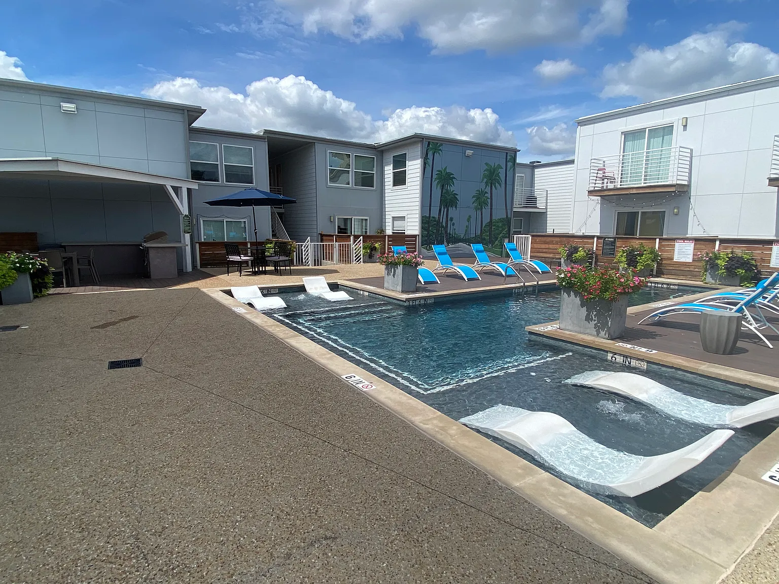 The Trousdale — Photo 2