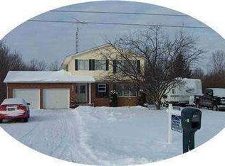 8435 N Gale Rd, Otisville, MI 48463