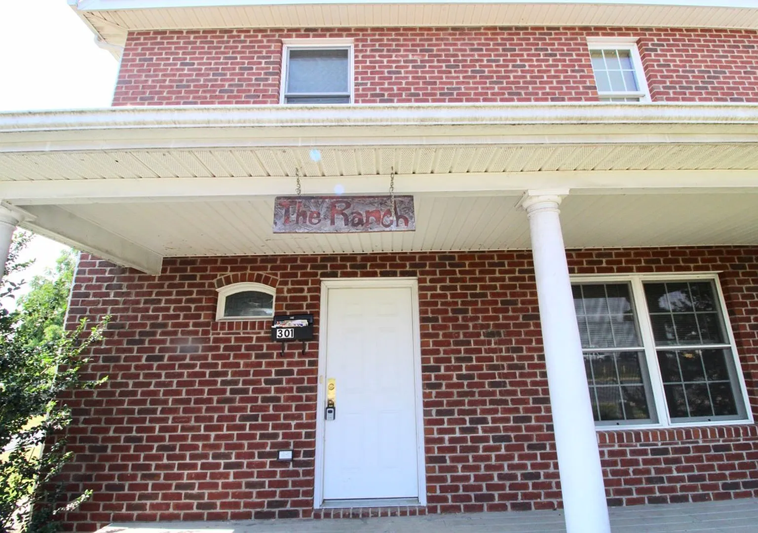 301 West Market Street - OM/OT — Photo 2