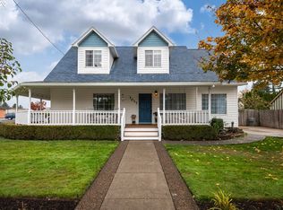 1017 NW 2nd St, McMinnville, OR