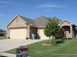 2231 SW Oxford Dr, Lawton, OK 73505