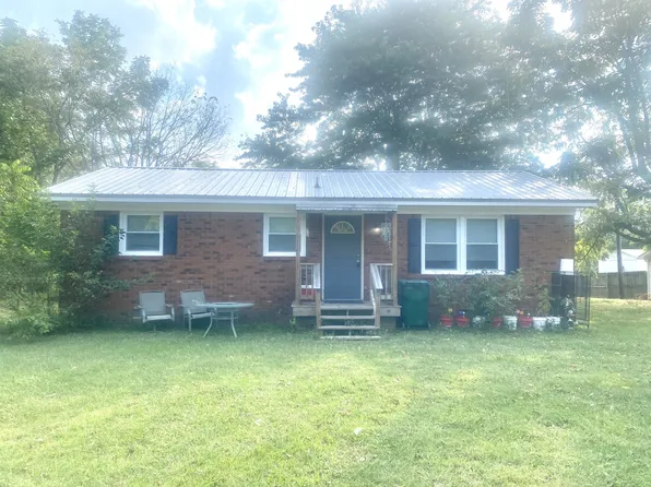 254 Wilkie St N, Mc Ewen, TN 37101