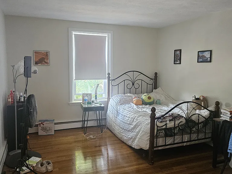 319 Tappan St #3 — Photo 5