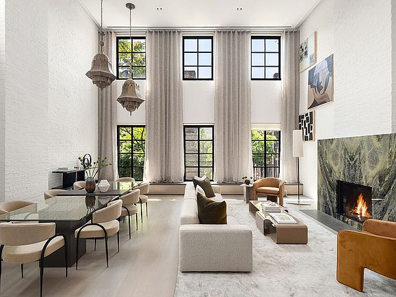 2nd image of 178 Prince St #Penthouse