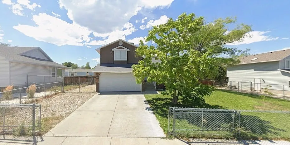 S 4650 W, West Valley City — Photo 4