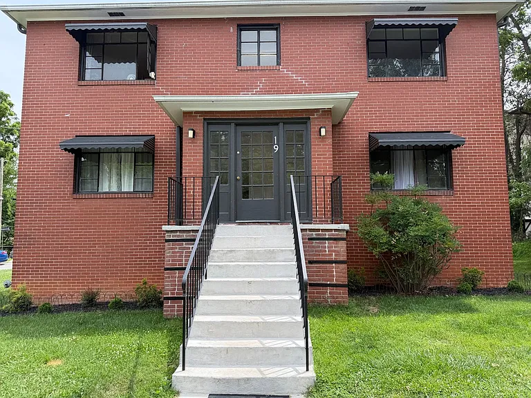 19 Murdock Ave #4 — Photo 2