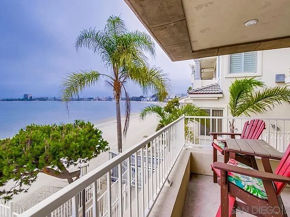2nd image of 3750 Riviera Dr Unit 3