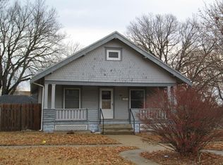 310 S 13th St, Marysville, KS 66508