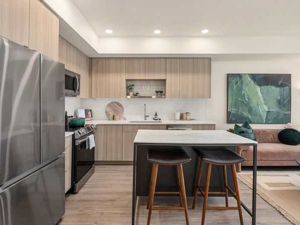 3665 Stoneway N #431