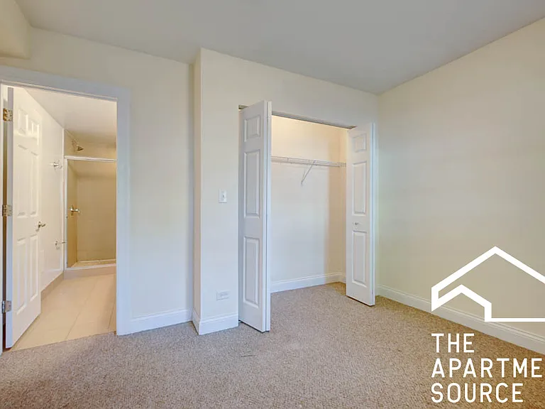 2834 N Albany Ave #G — Photo 6