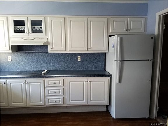 3rd image of 26D Buckingham Dr #100D