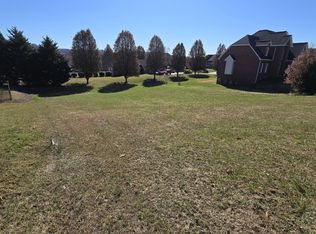 1365 Fall Creek Rd, Kingsport, TN 37664