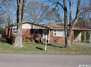 139 Allen Moon Ln, Owens Cross Roads, AL 35763