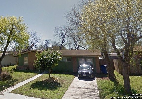 3rd image of 342 Teakwood Ln