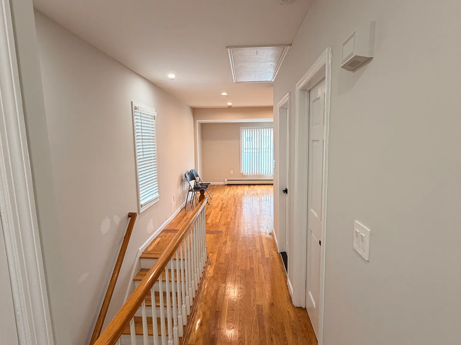 2 bed, 900 sqft, $2,900 — Photo 2