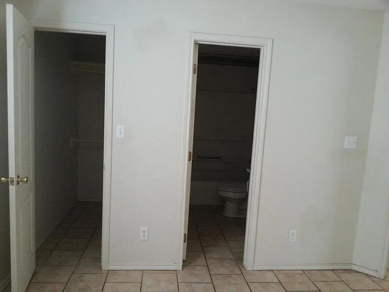 1419 Acme Ln #4 — Photo 9