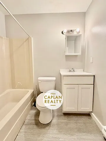 1407 Chapel St #2 — Photo 6