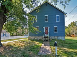 241 1/2 S Walker St, Taunton, MA 02780