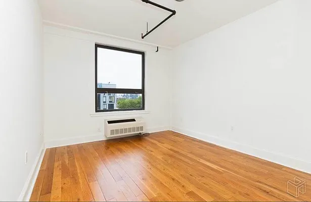 Rented by Compass | media 33