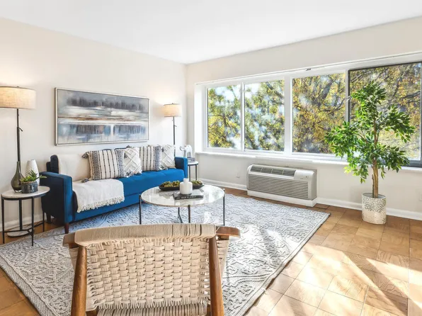 2405 I St NW Suite 3A, Washington, DC 20037