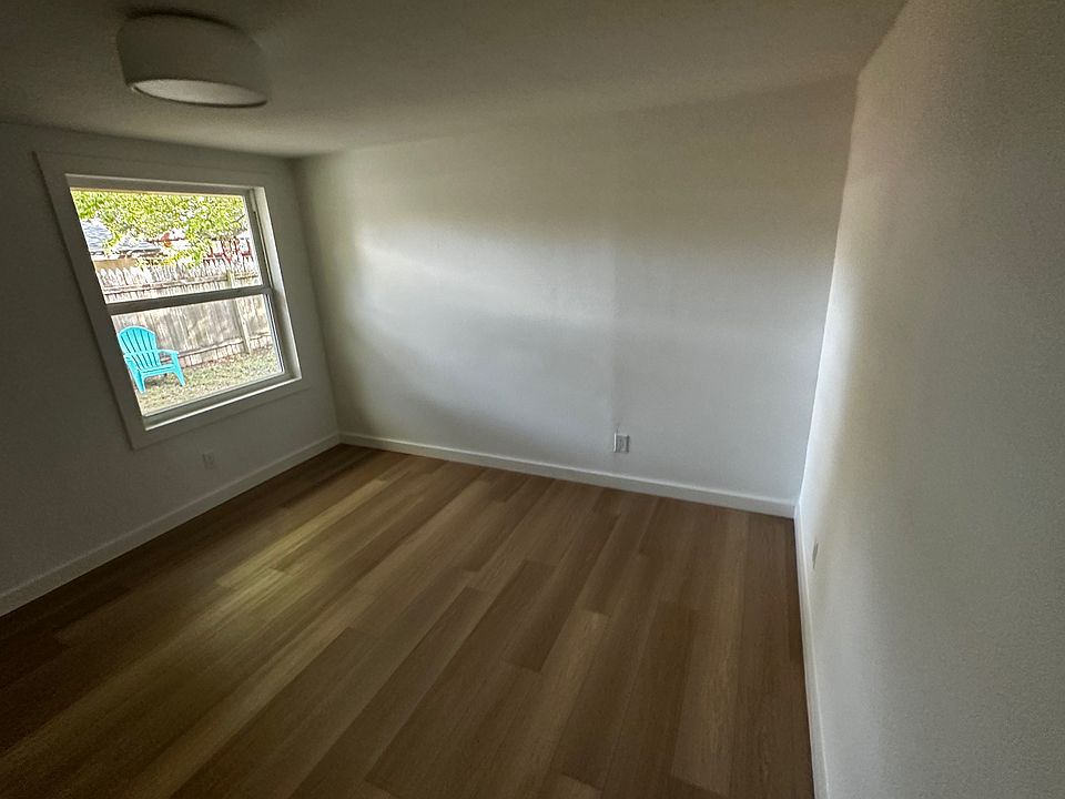 1st image of 509 Zennia St Unit C
