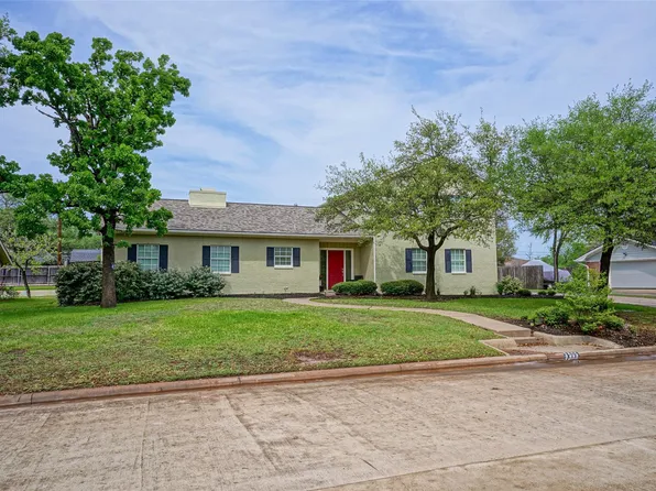 3505 Spring Ln, Bryan, TX 77802