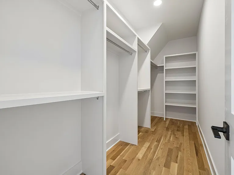 905 Potter Ln — Photo 27