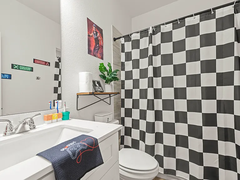 9802 Tarabon Dr — Photo 16