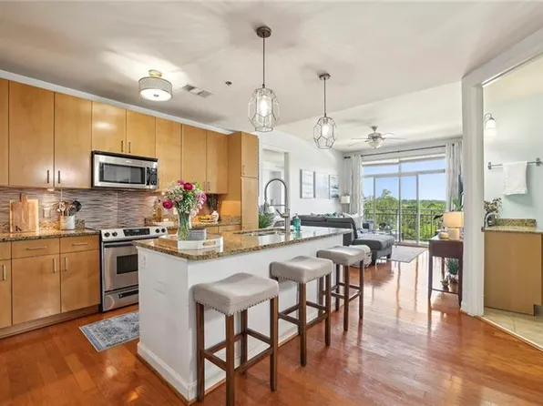 711 Cosmopolitan Dr NE Unit 523, Atlanta, GA 30324