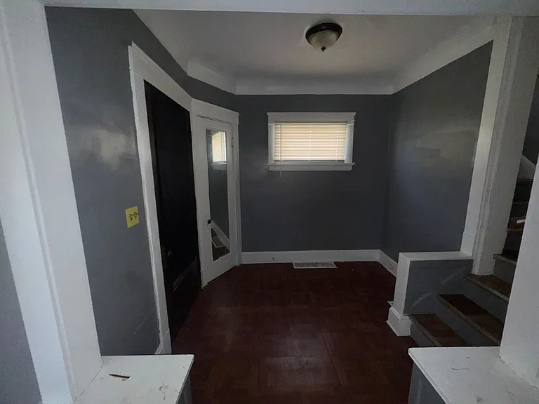 10006 Pierpont Ave — Photo 17
