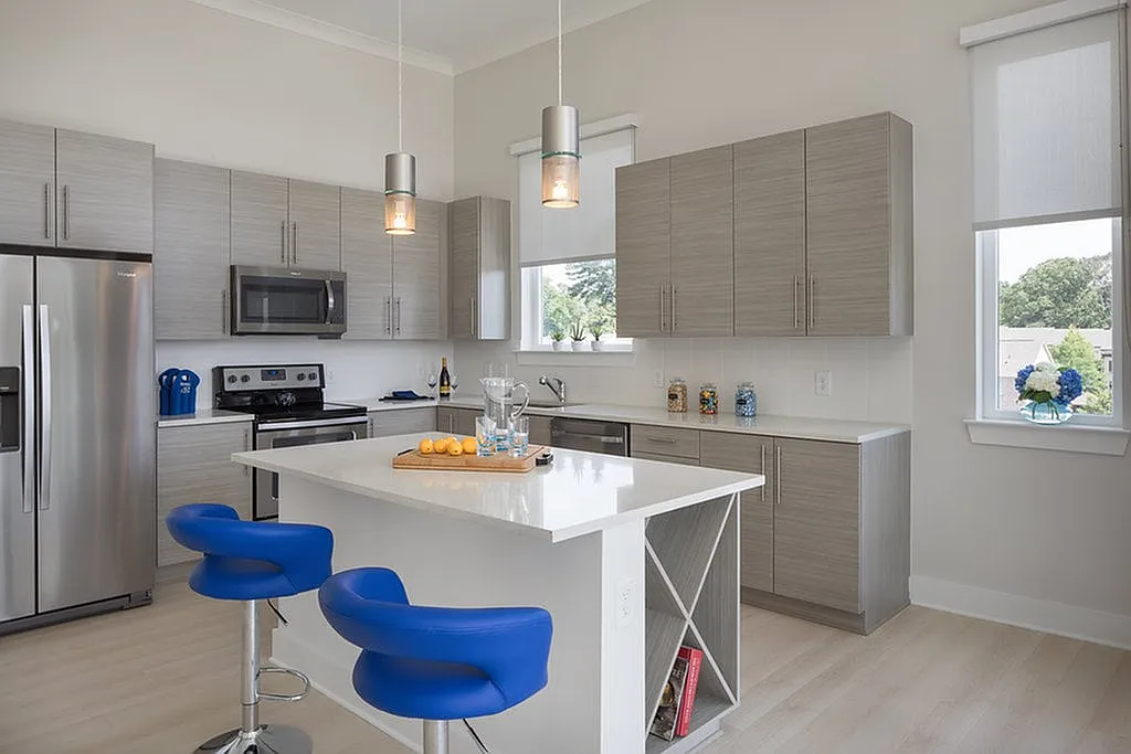 AMLI Buckhead — Photo 2