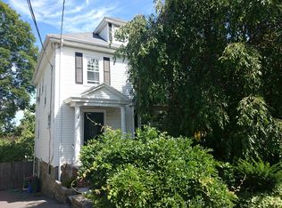 459 Weld St, West Roxbury, MA 02132