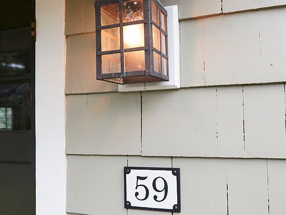 4th image of 59 Kendal Ave