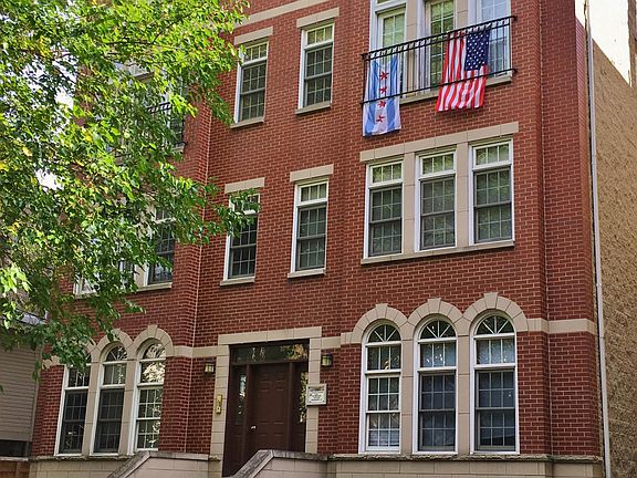 3rd image of 2737 N Wayne Ave #2NF